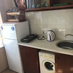 Apartmán Kvartira U Samogo Moria *
